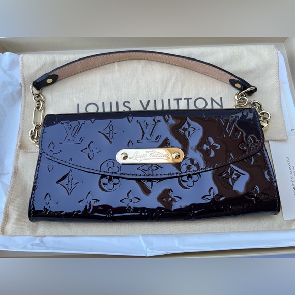 Louis Vuitton Monogram Vernis Sunset Boulevard Amarente - Picture 7 of 14